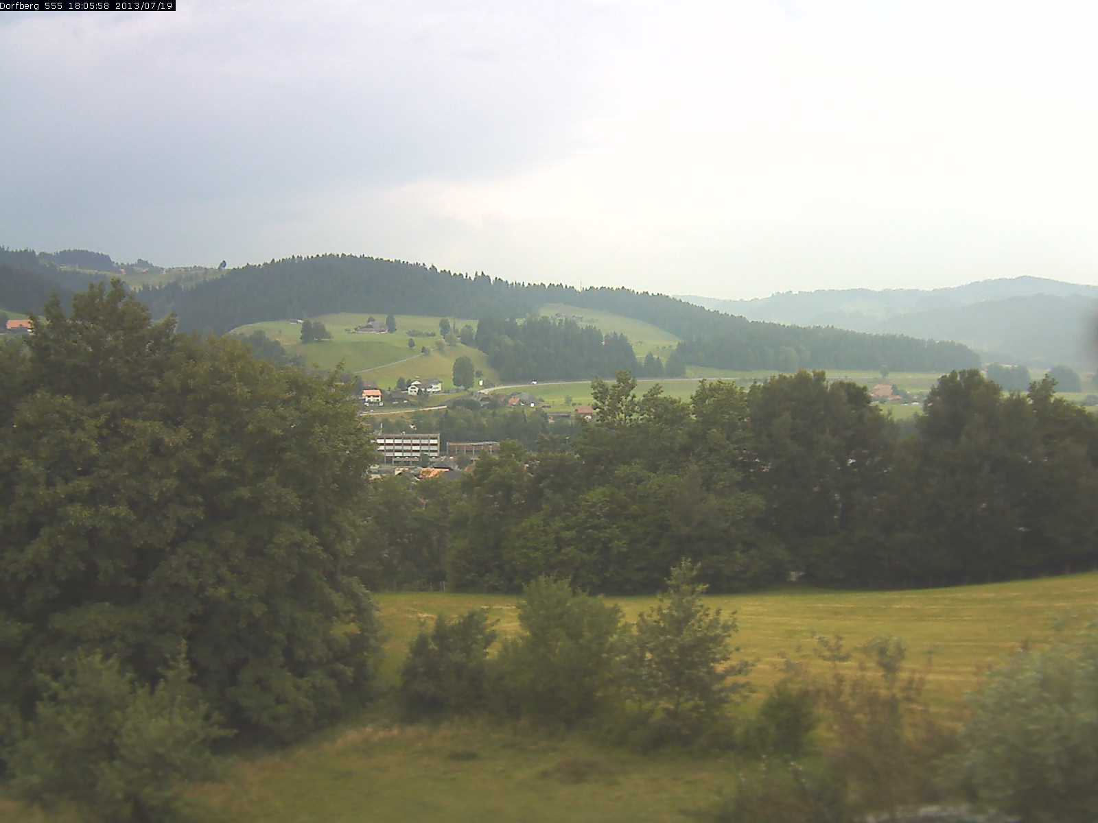 Webcam-Bild: Aussicht vom Dorfberg in Langnau 20130719-180600