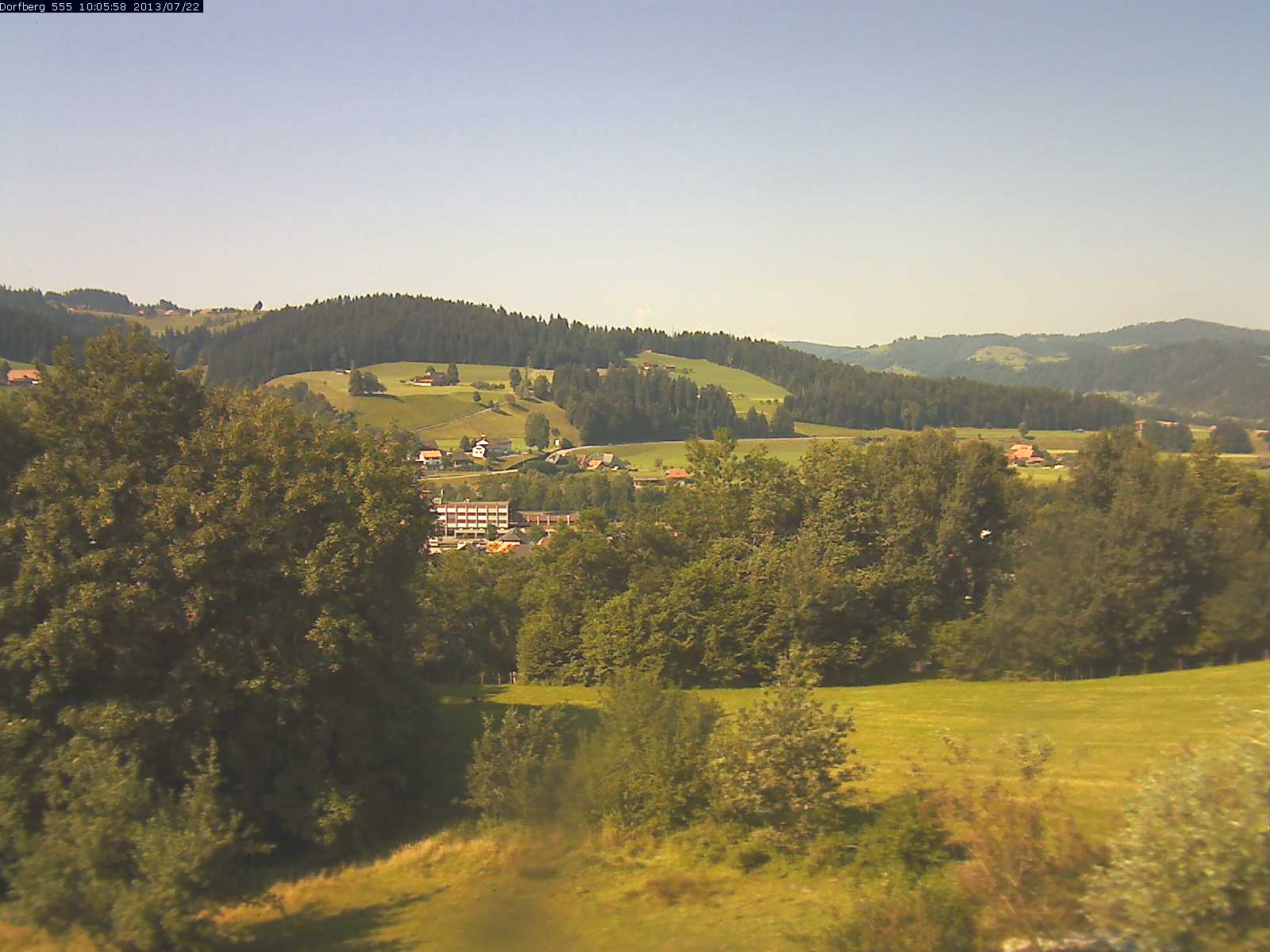 Webcam-Bild: Aussicht vom Dorfberg in Langnau 20130722-100600