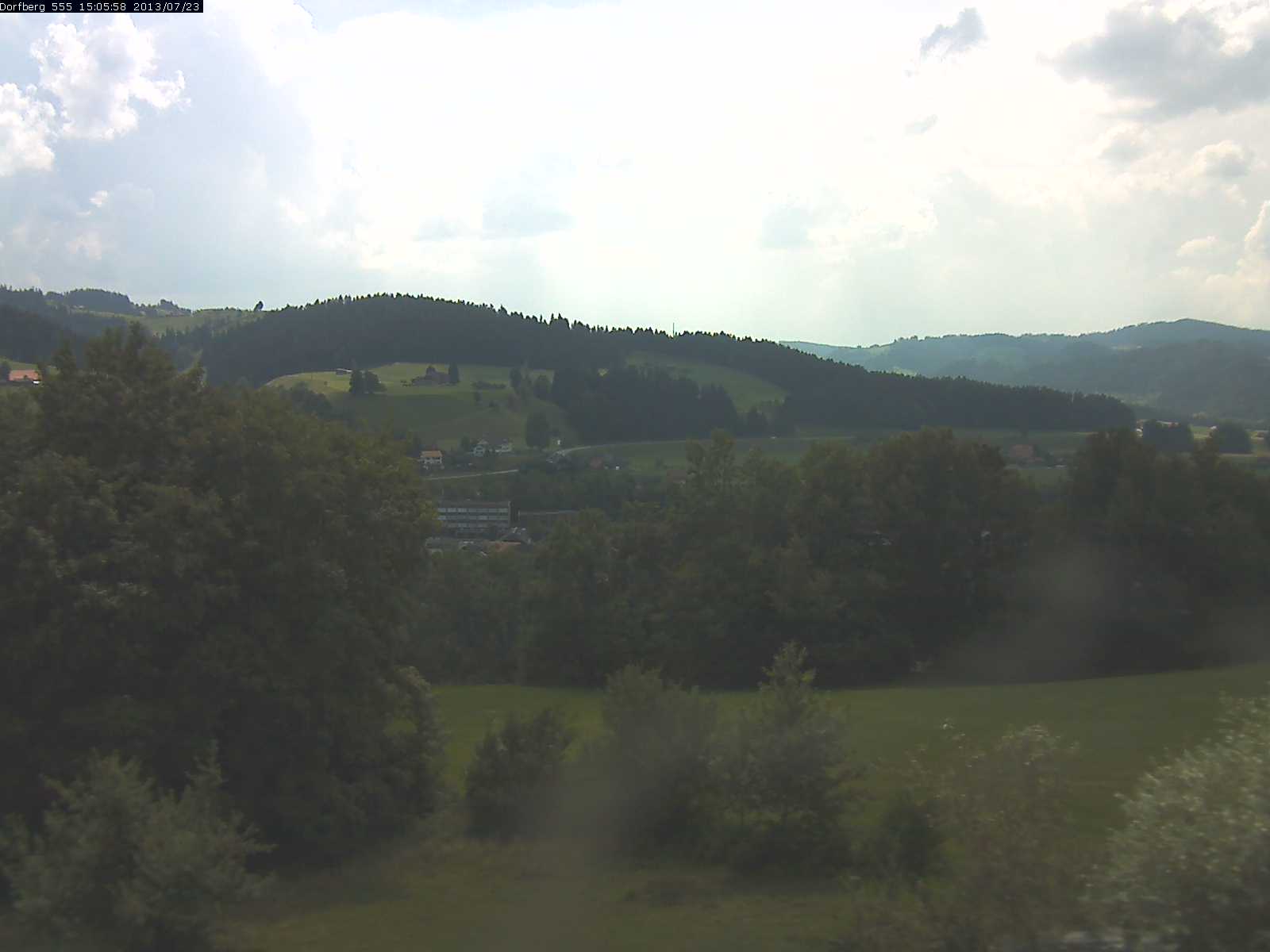 Webcam-Bild: Aussicht vom Dorfberg in Langnau 20130723-150600