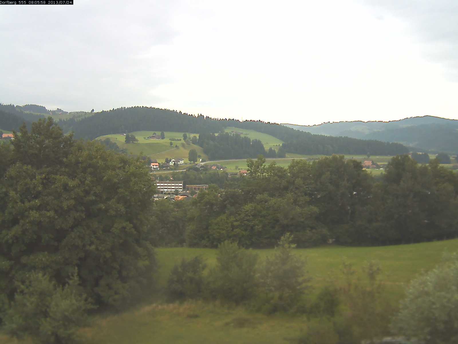 Webcam-Bild: Aussicht vom Dorfberg in Langnau 20130724-080600