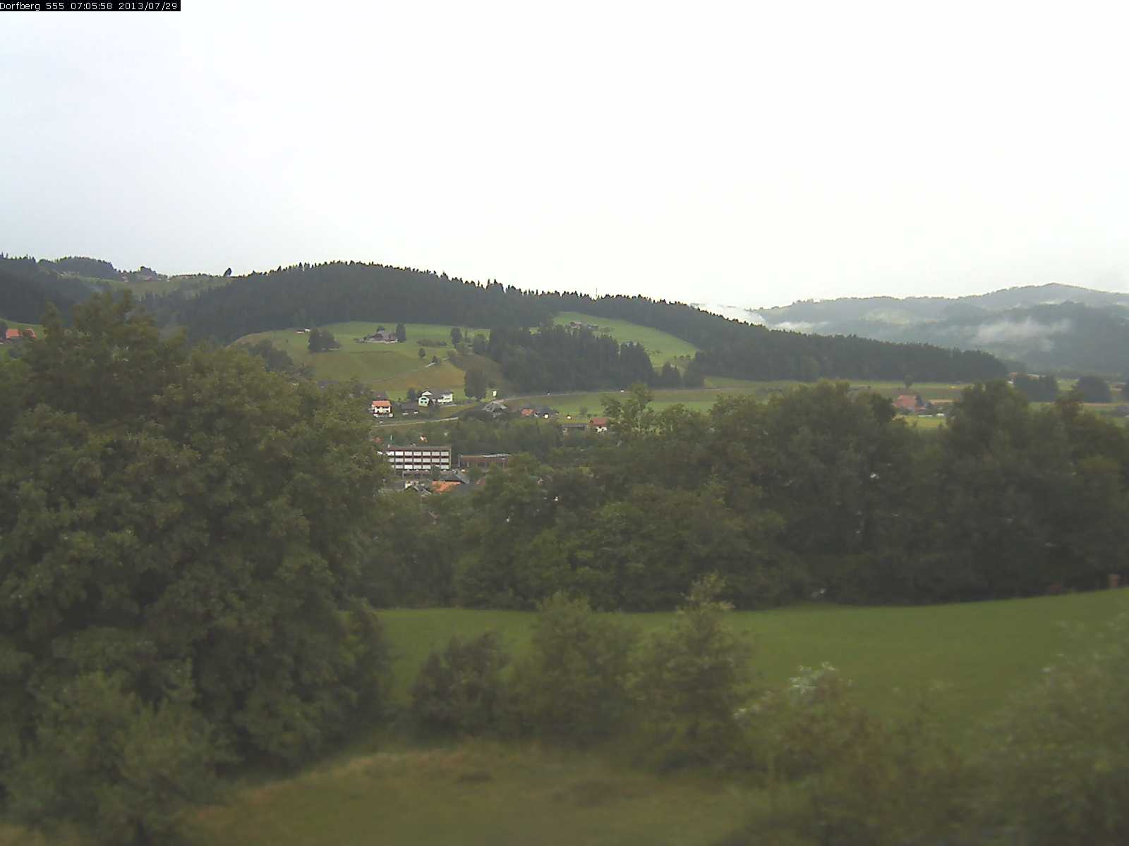 Webcam-Bild: Aussicht vom Dorfberg in Langnau 20130729-070600