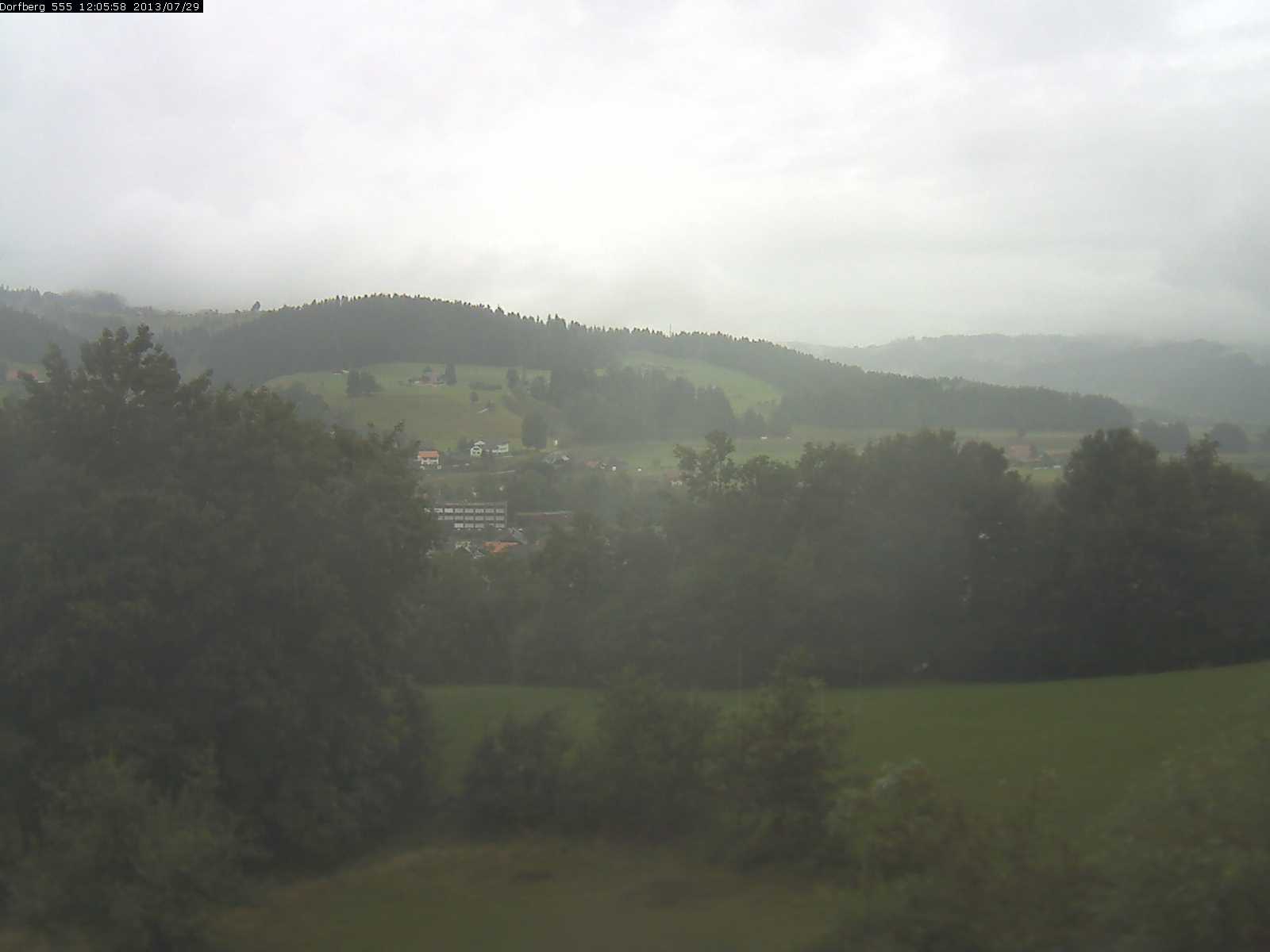 Webcam-Bild: Aussicht vom Dorfberg in Langnau 20130729-120600