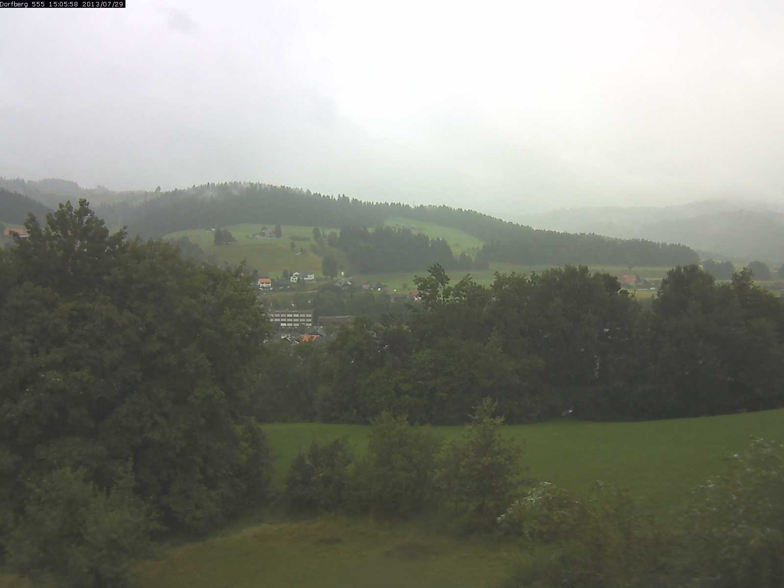 Webcam-Bild: Aussicht vom Dorfberg in Langnau 20130729-150600