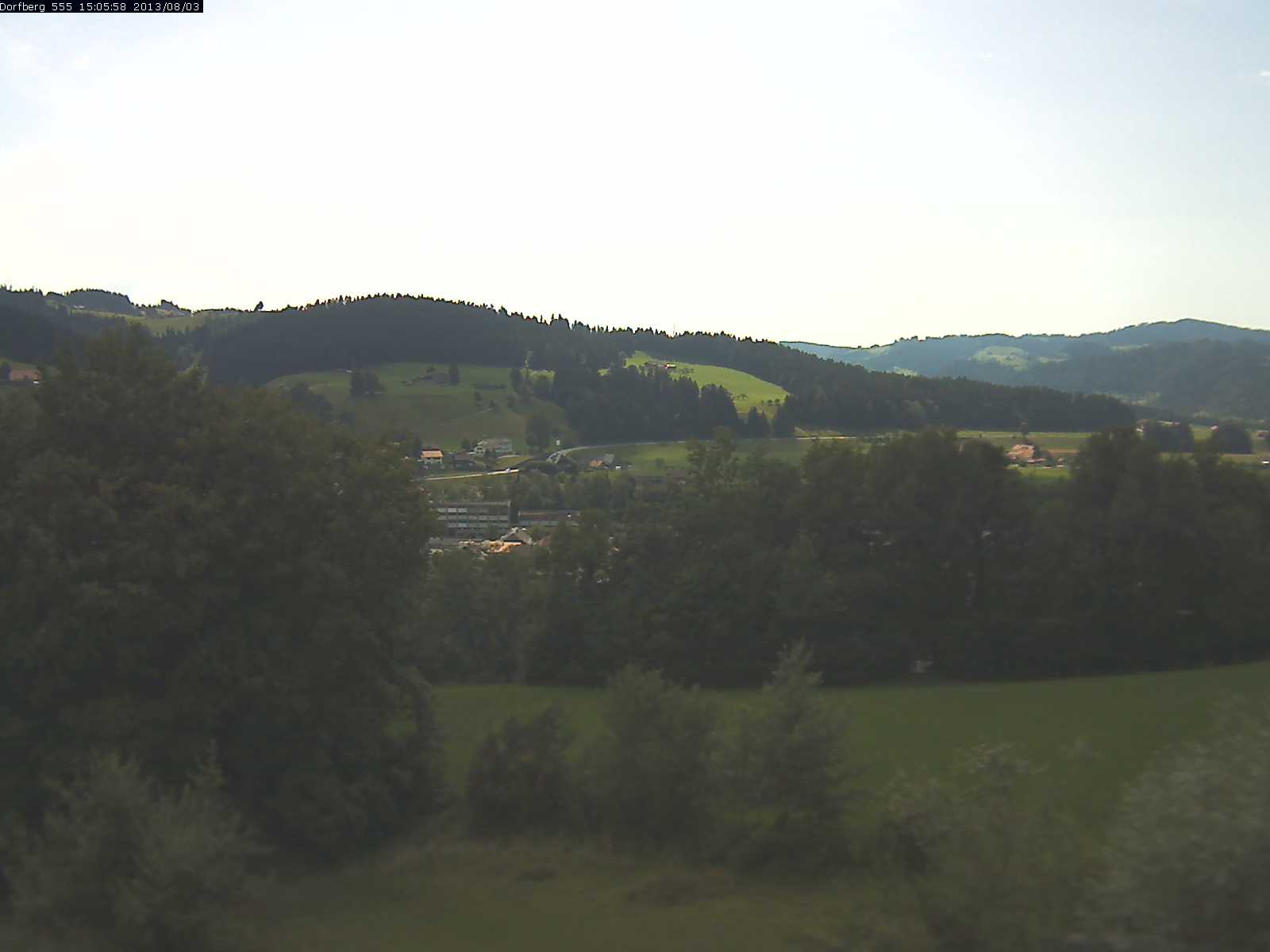 Webcam-Bild: Aussicht vom Dorfberg in Langnau 20130803-150600
