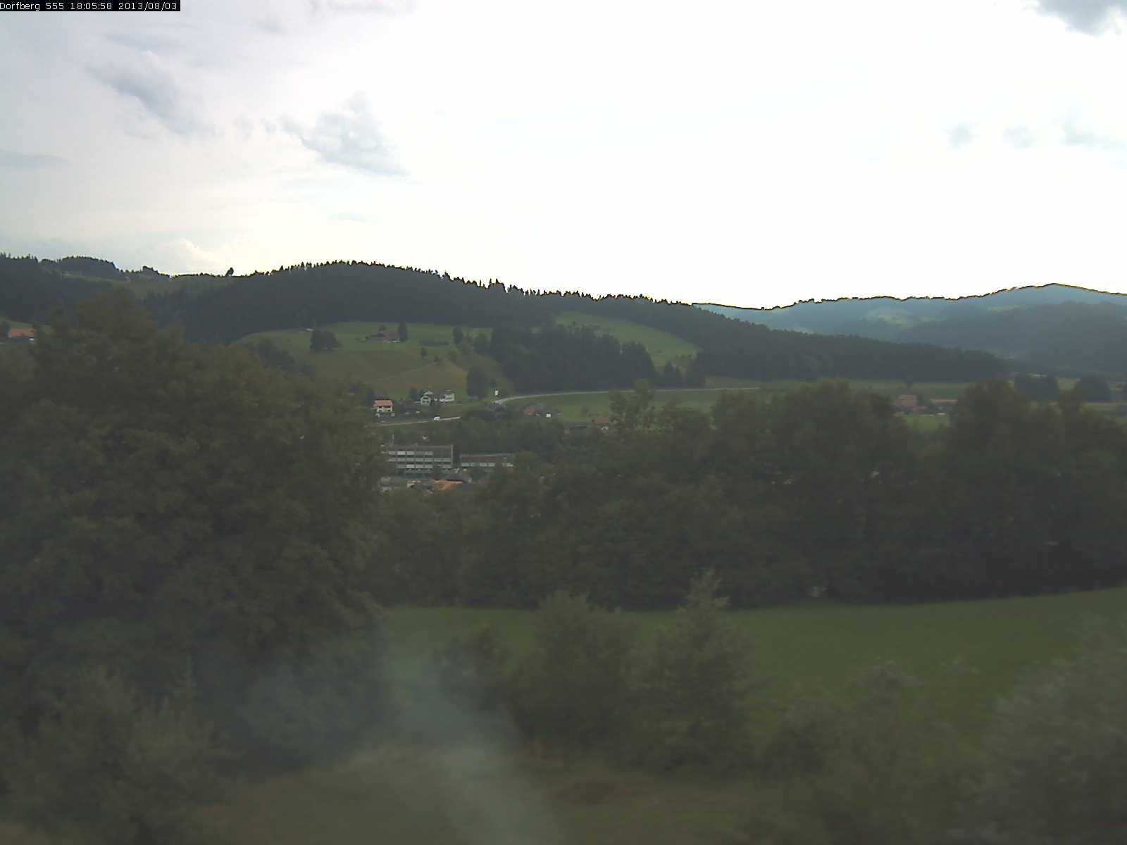 Webcam-Bild: Aussicht vom Dorfberg in Langnau 20130803-180600