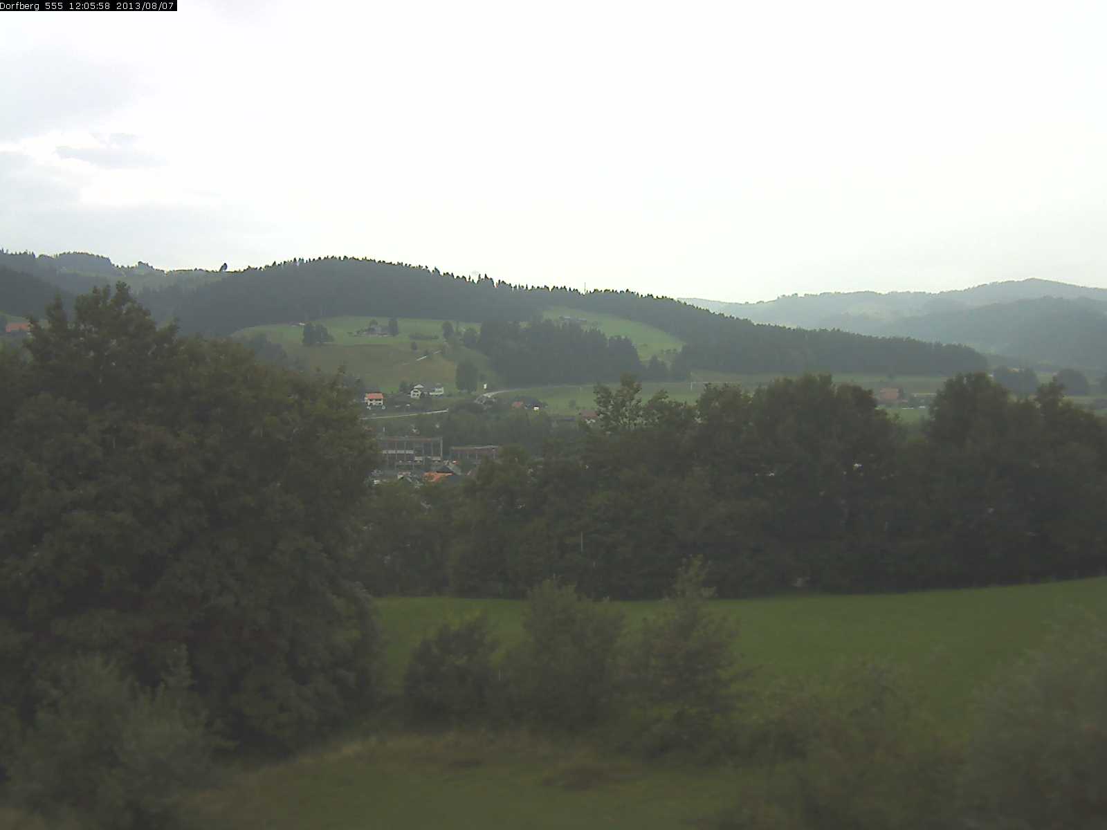Webcam-Bild: Aussicht vom Dorfberg in Langnau 20130807-120600