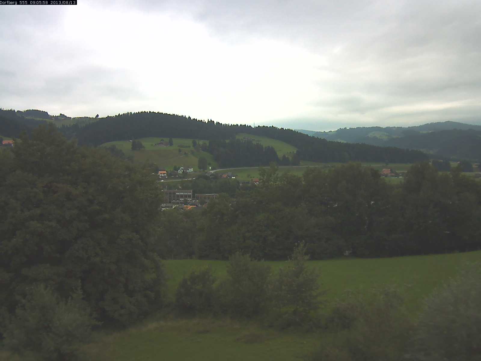 Webcam-Bild: Aussicht vom Dorfberg in Langnau 20130813-090600