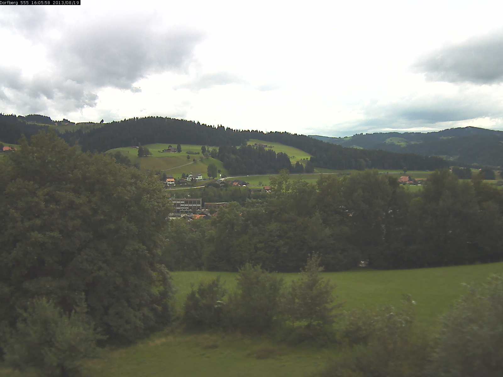 Webcam-Bild: Aussicht vom Dorfberg in Langnau 20130819-160600