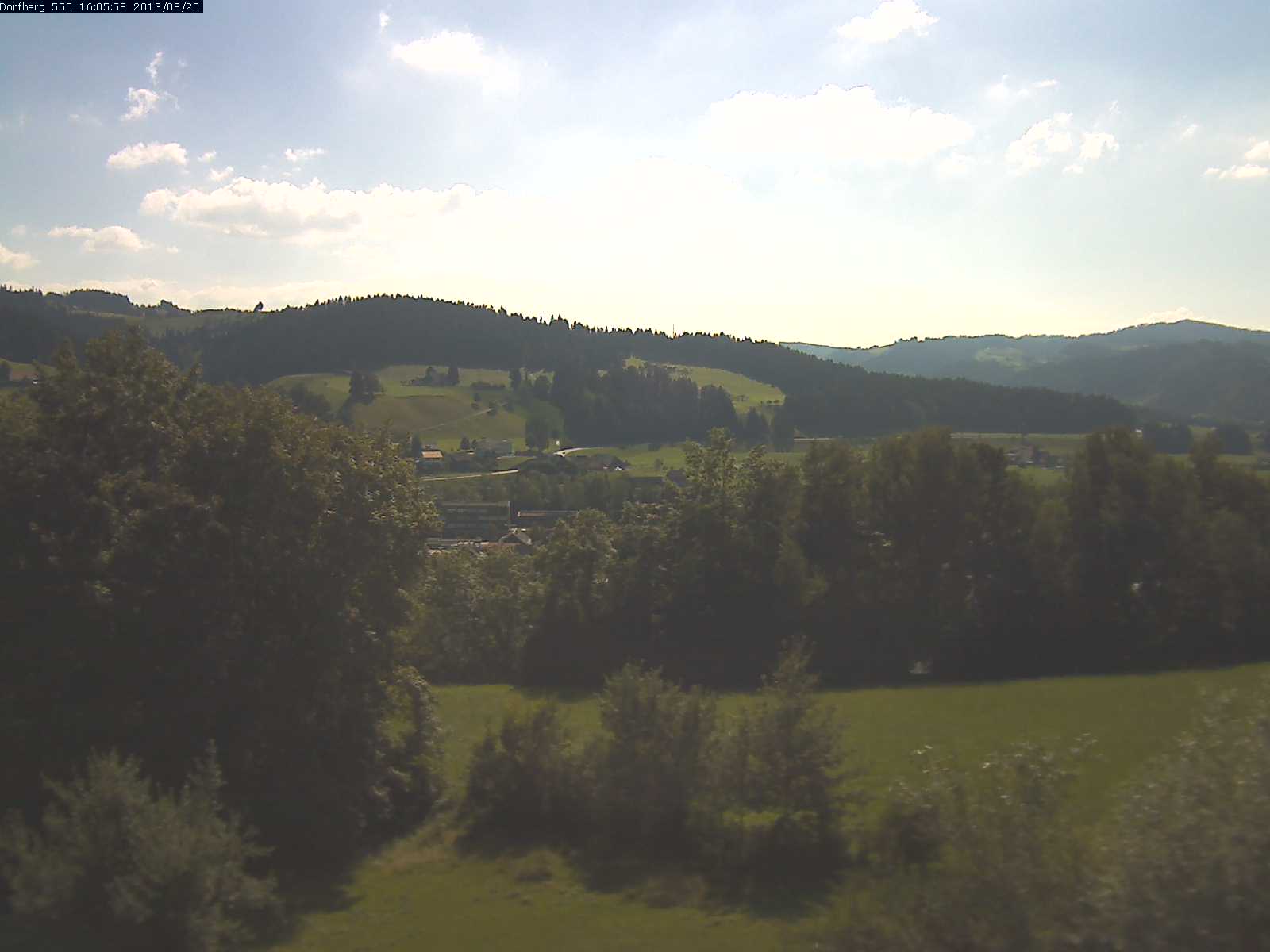 Webcam-Bild: Aussicht vom Dorfberg in Langnau 20130820-160600