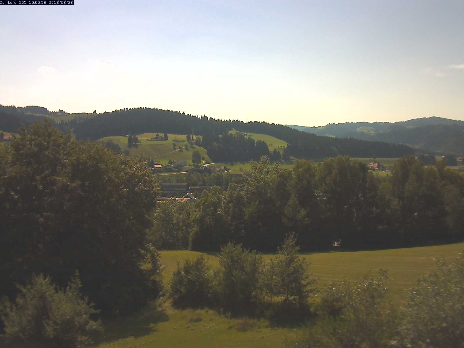Webcam-Bild: Aussicht vom Dorfberg in Langnau 20130823-150600