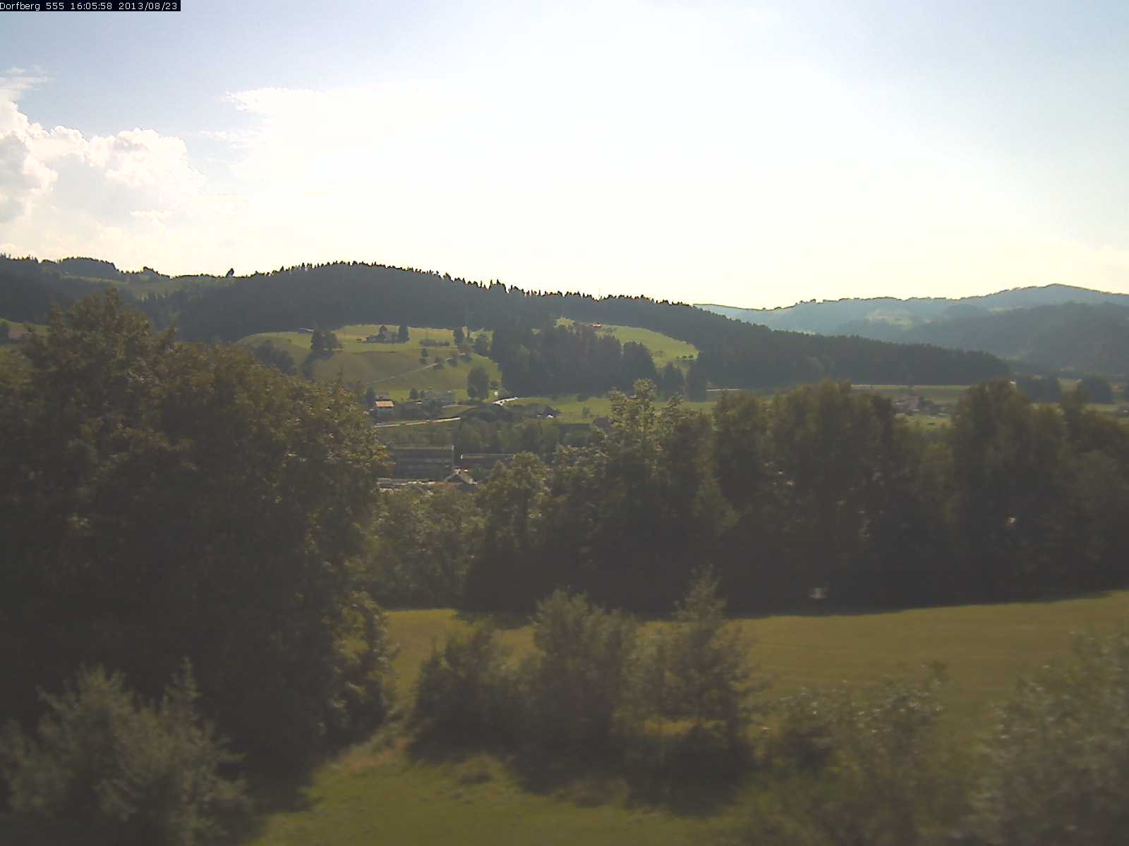 Webcam-Bild: Aussicht vom Dorfberg in Langnau 20130823-160600