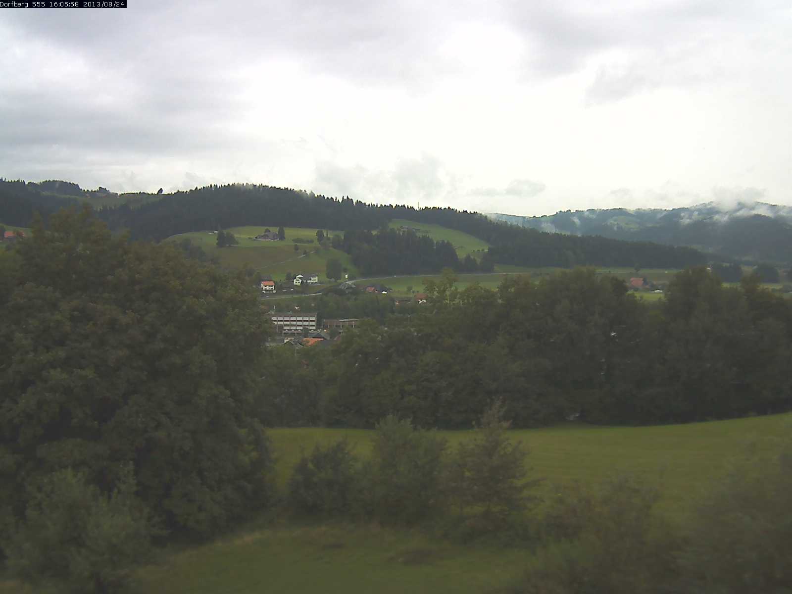 Webcam-Bild: Aussicht vom Dorfberg in Langnau 20130824-160600