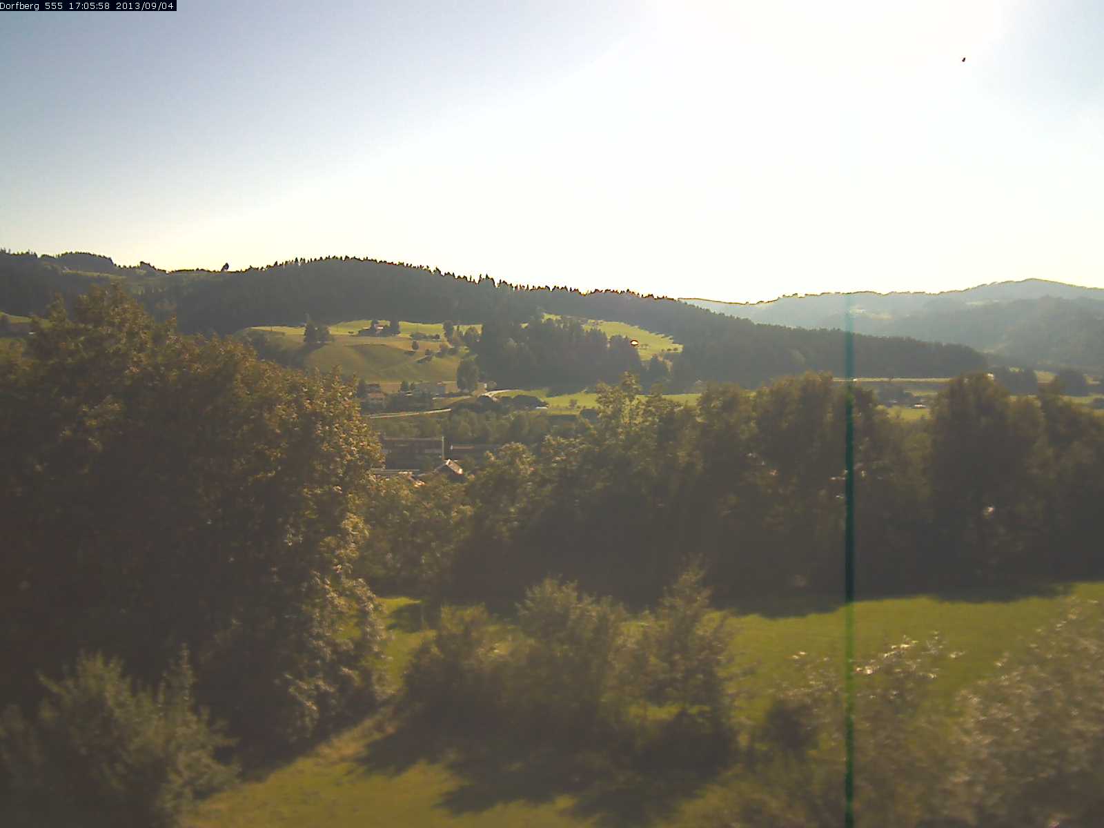 Webcam-Bild: Aussicht vom Dorfberg in Langnau 20130904-170600
