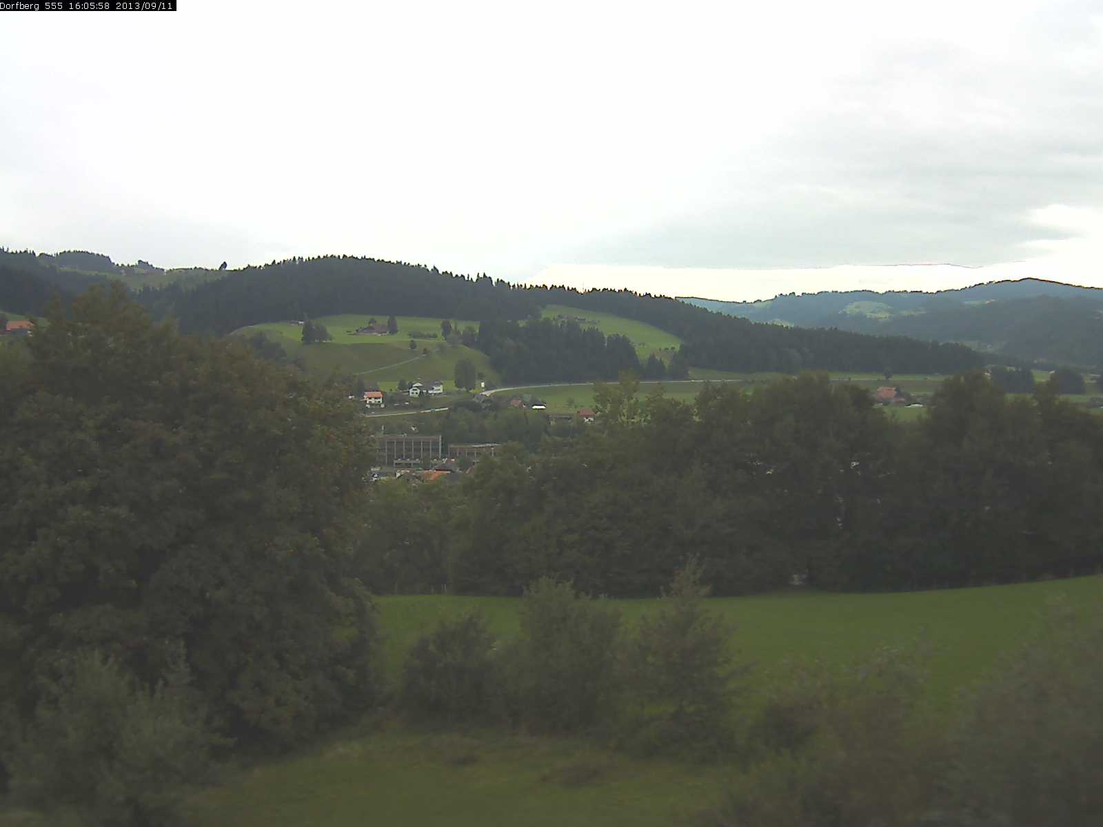 Webcam-Bild: Aussicht vom Dorfberg in Langnau 20130911-160600