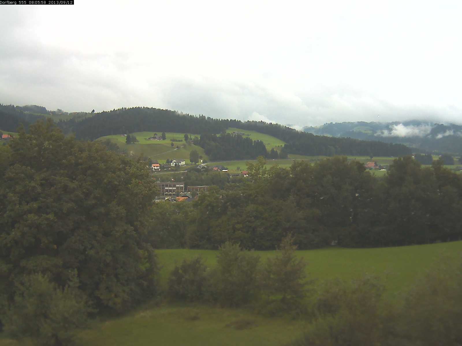 Webcam-Bild: Aussicht vom Dorfberg in Langnau 20130912-080600