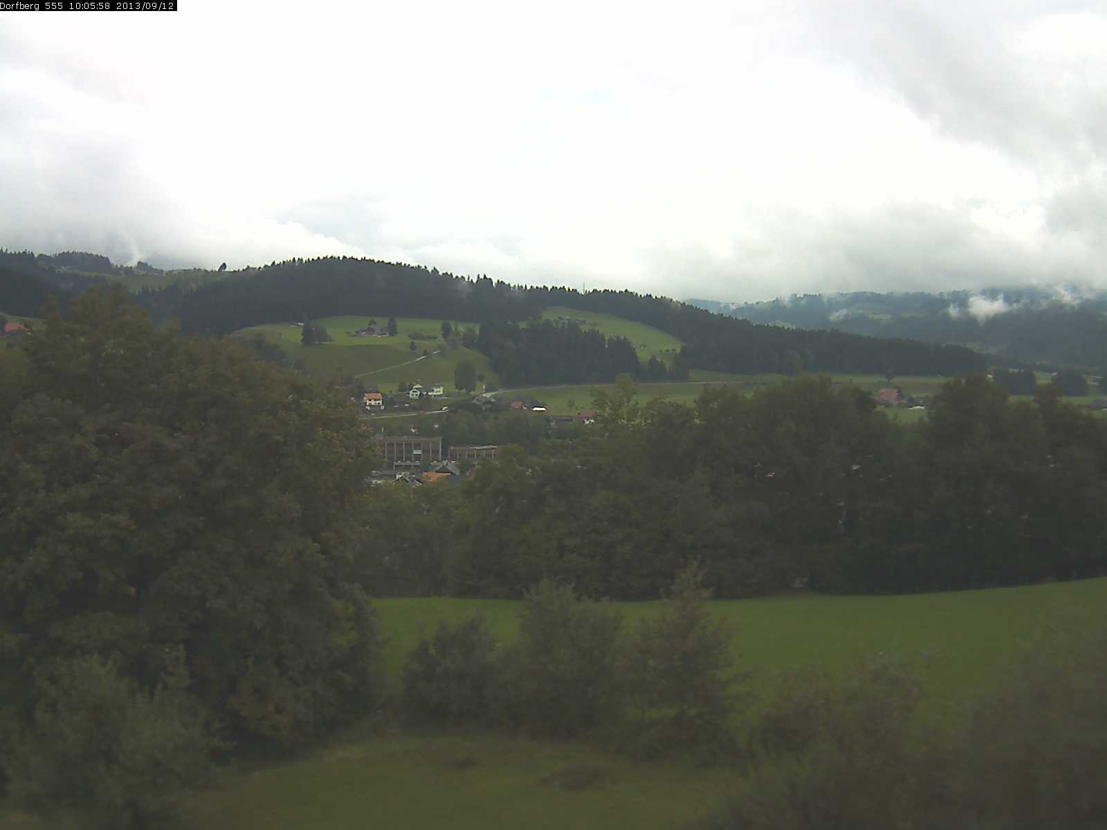 Webcam-Bild: Aussicht vom Dorfberg in Langnau 20130912-100600