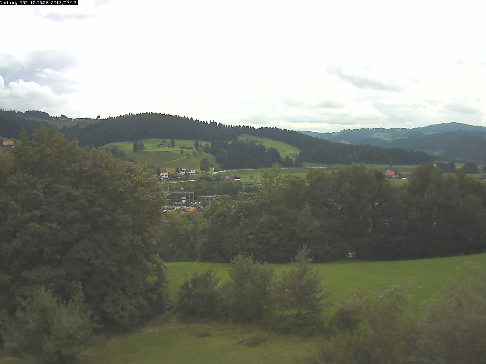 Webcam-Bild: Aussicht vom Dorfberg in Langnau 20130912-150600