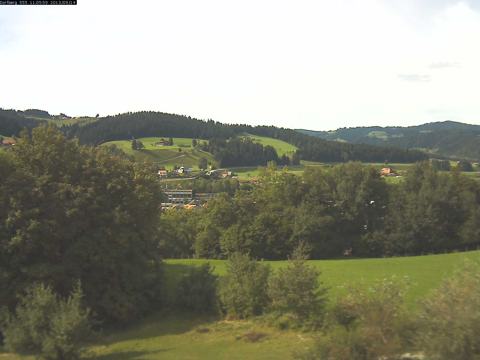 Webcam-Bild: Aussicht vom Dorfberg in Langnau 20130914-110600
