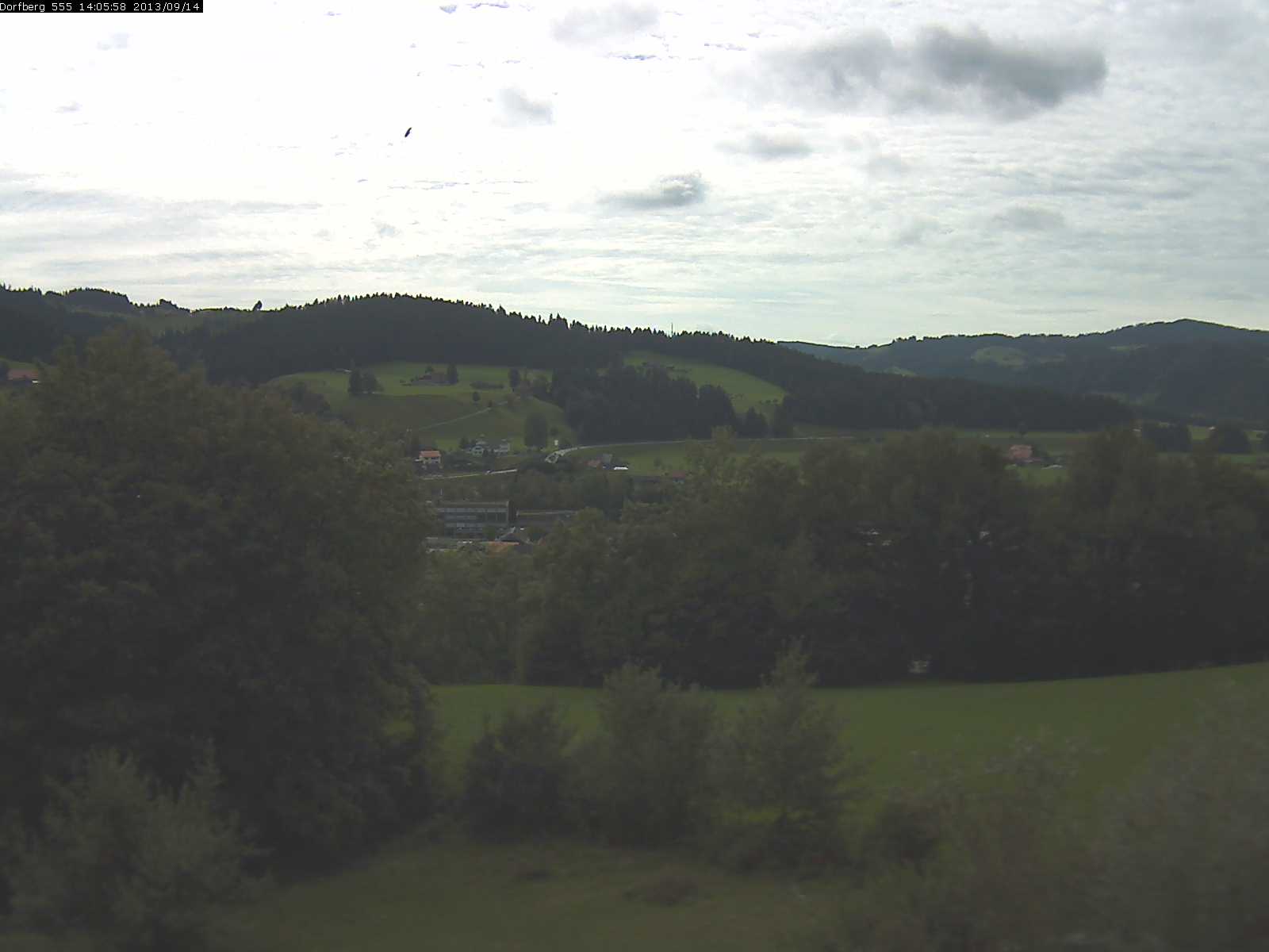 Webcam-Bild: Aussicht vom Dorfberg in Langnau 20130914-140600
