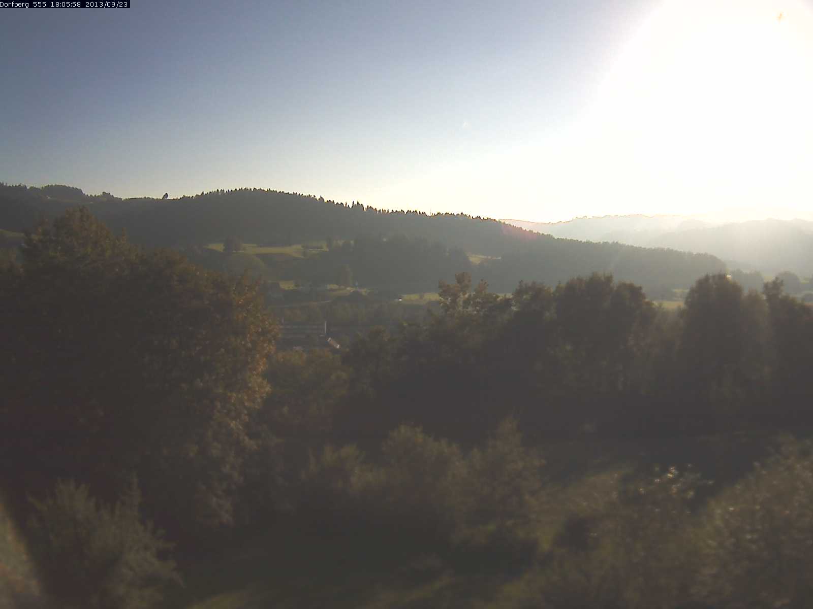 Webcam-Bild: Aussicht vom Dorfberg in Langnau 20130923-180600