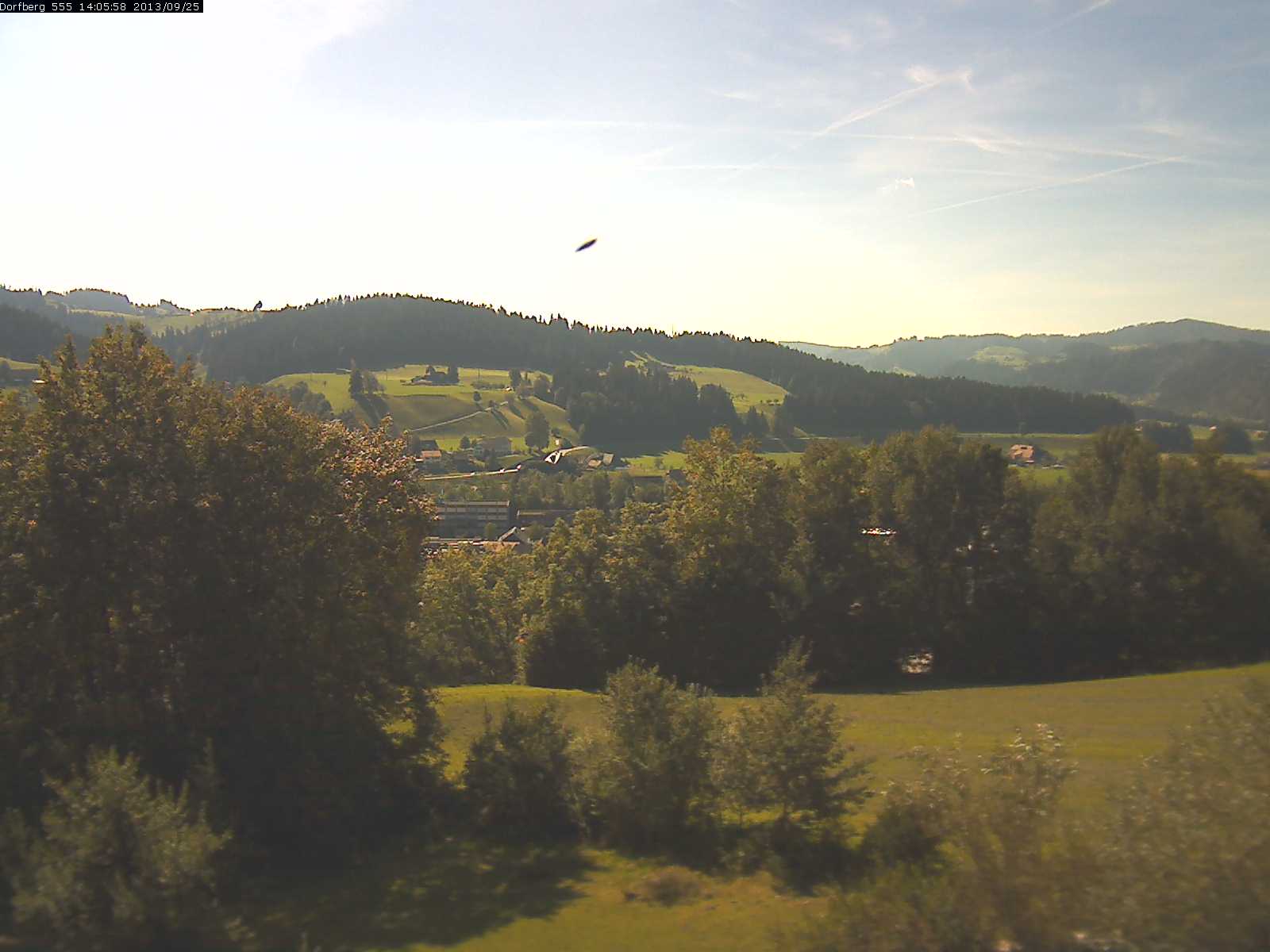 Webcam-Bild: Aussicht vom Dorfberg in Langnau 20130925-140600