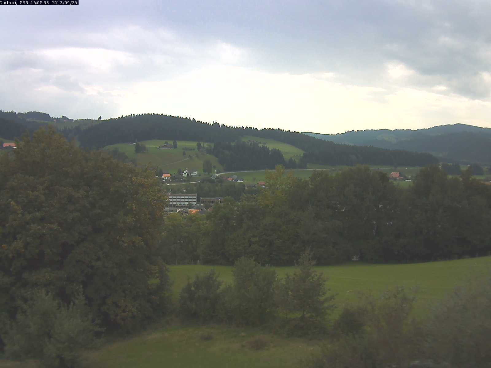 Webcam-Bild: Aussicht vom Dorfberg in Langnau 20130926-160600