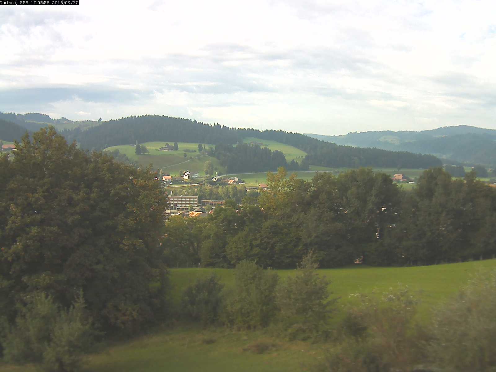 Webcam-Bild: Aussicht vom Dorfberg in Langnau 20130927-100600