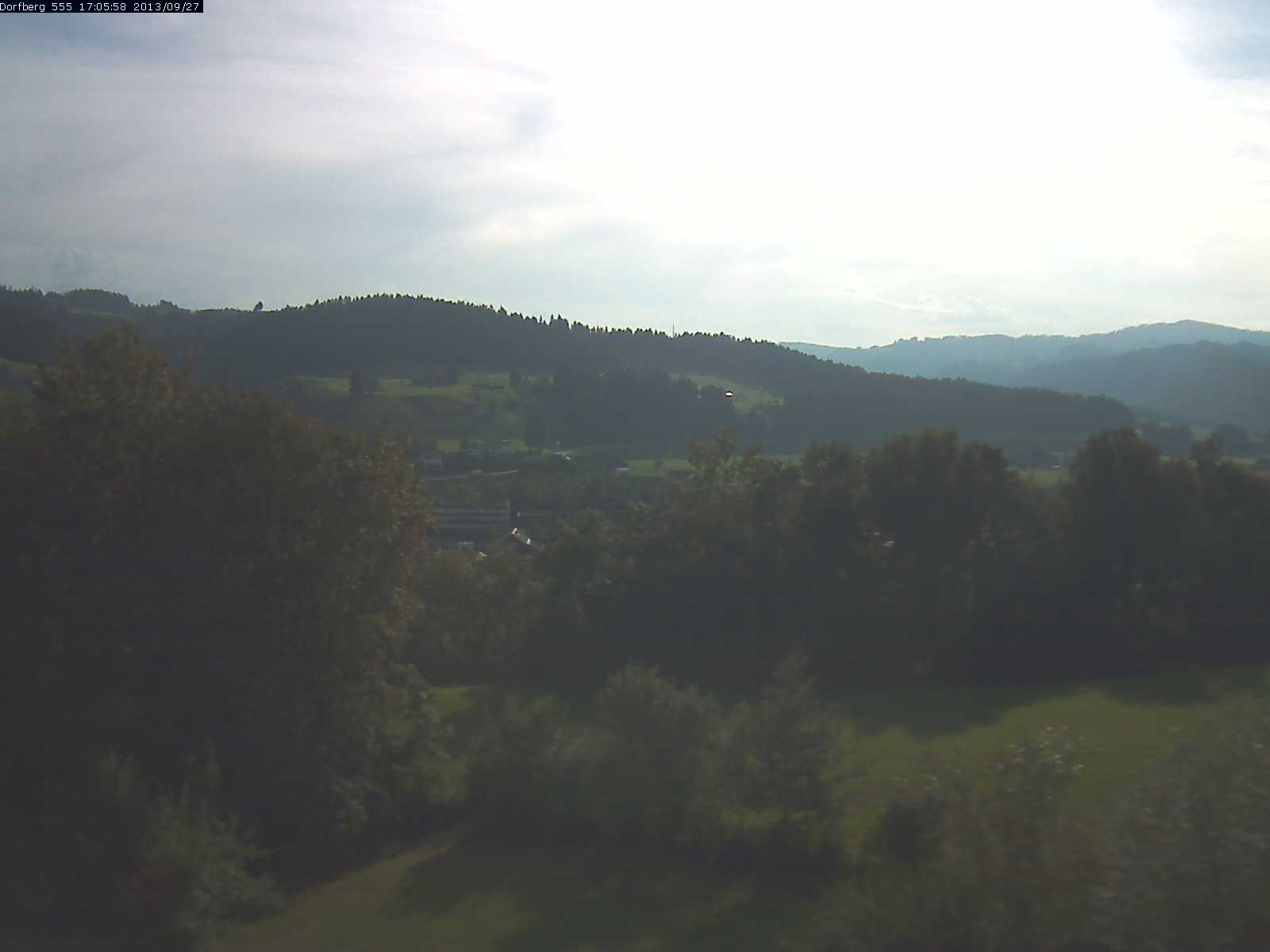 Webcam-Bild: Aussicht vom Dorfberg in Langnau 20130927-170600