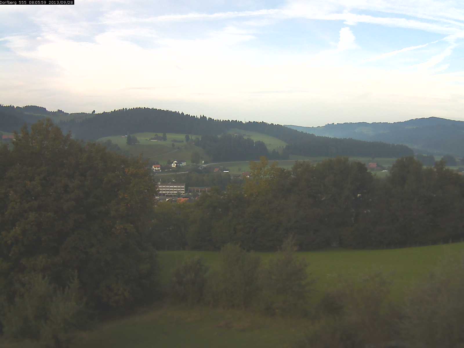 Webcam-Bild: Aussicht vom Dorfberg in Langnau 20130928-080600