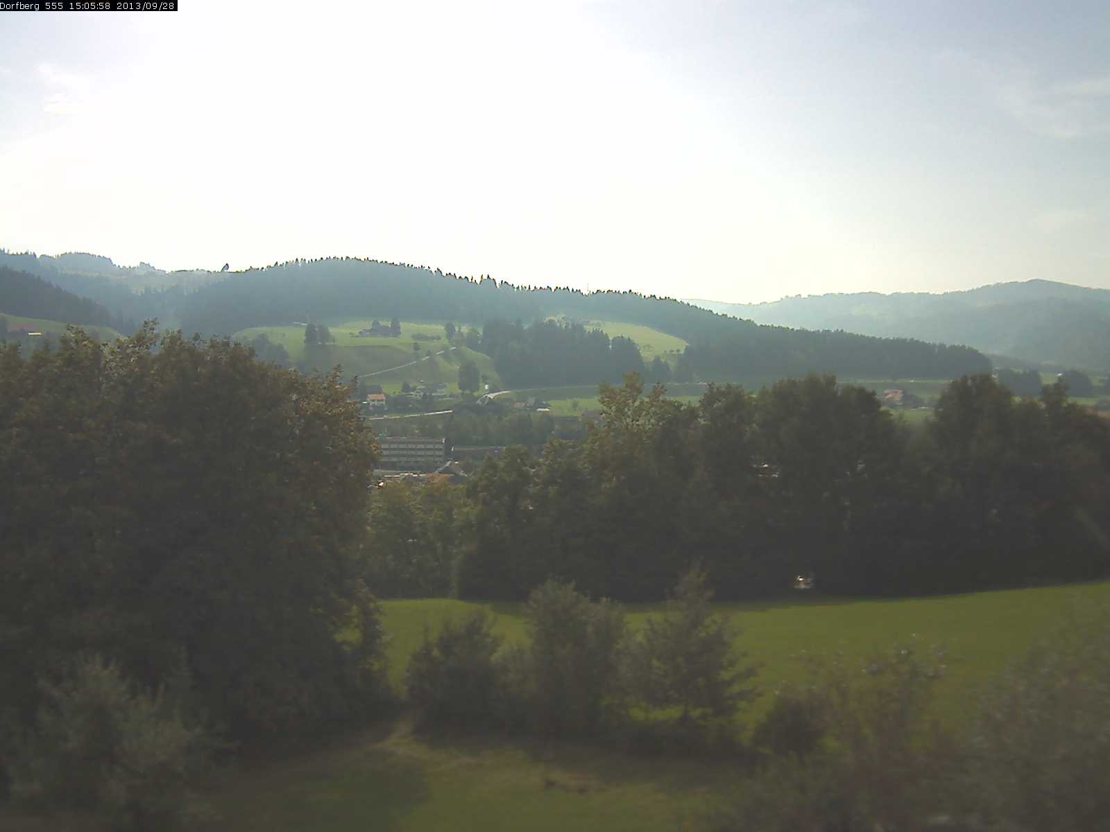 Webcam-Bild: Aussicht vom Dorfberg in Langnau 20130928-150600