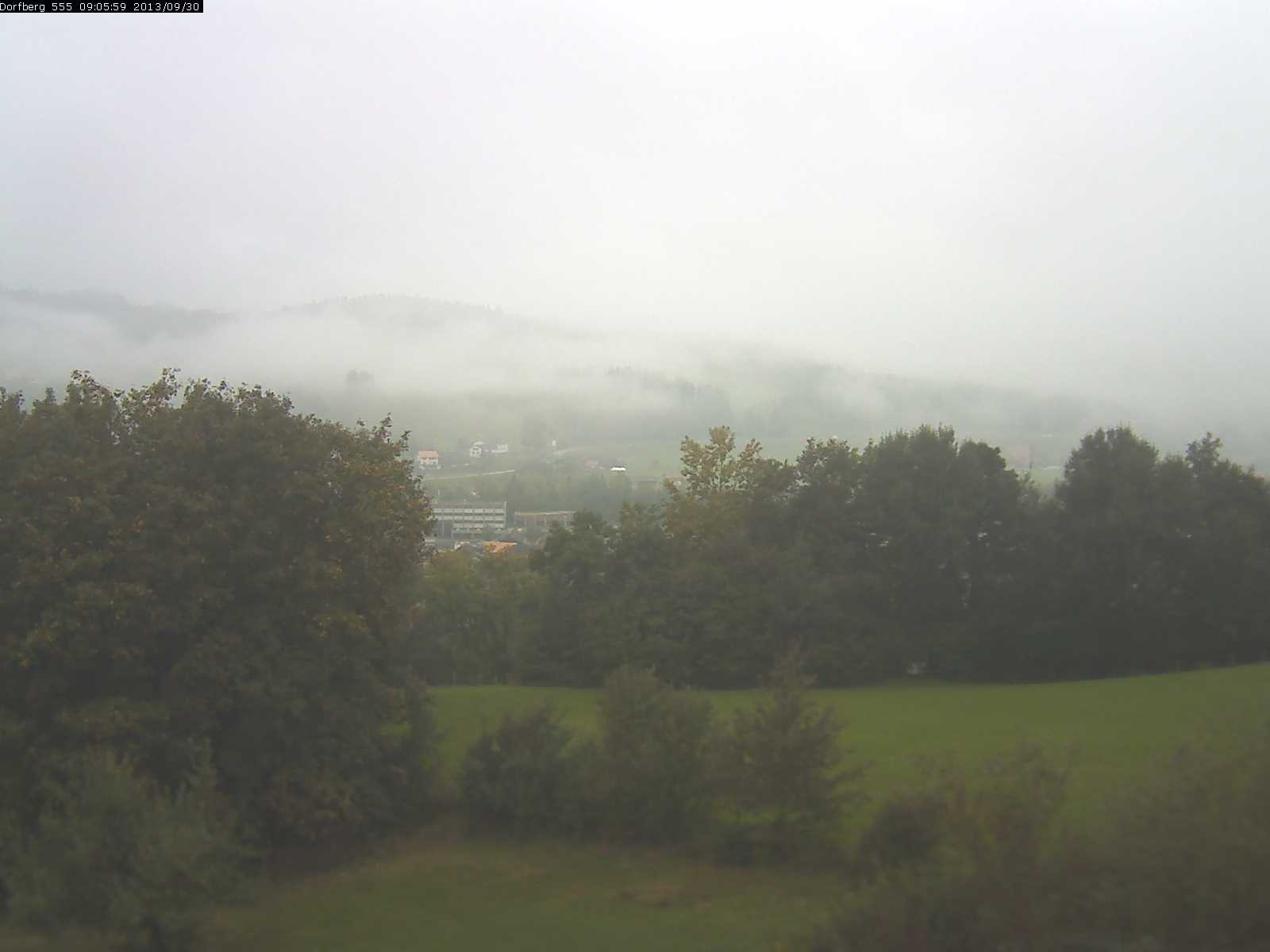 Webcam-Bild: Aussicht vom Dorfberg in Langnau 20130930-090600