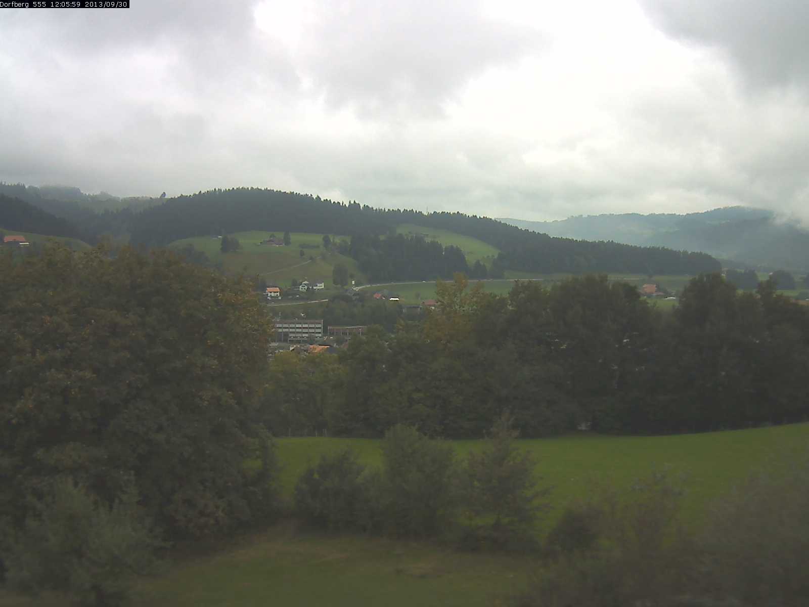 Webcam-Bild: Aussicht vom Dorfberg in Langnau 20130930-120600