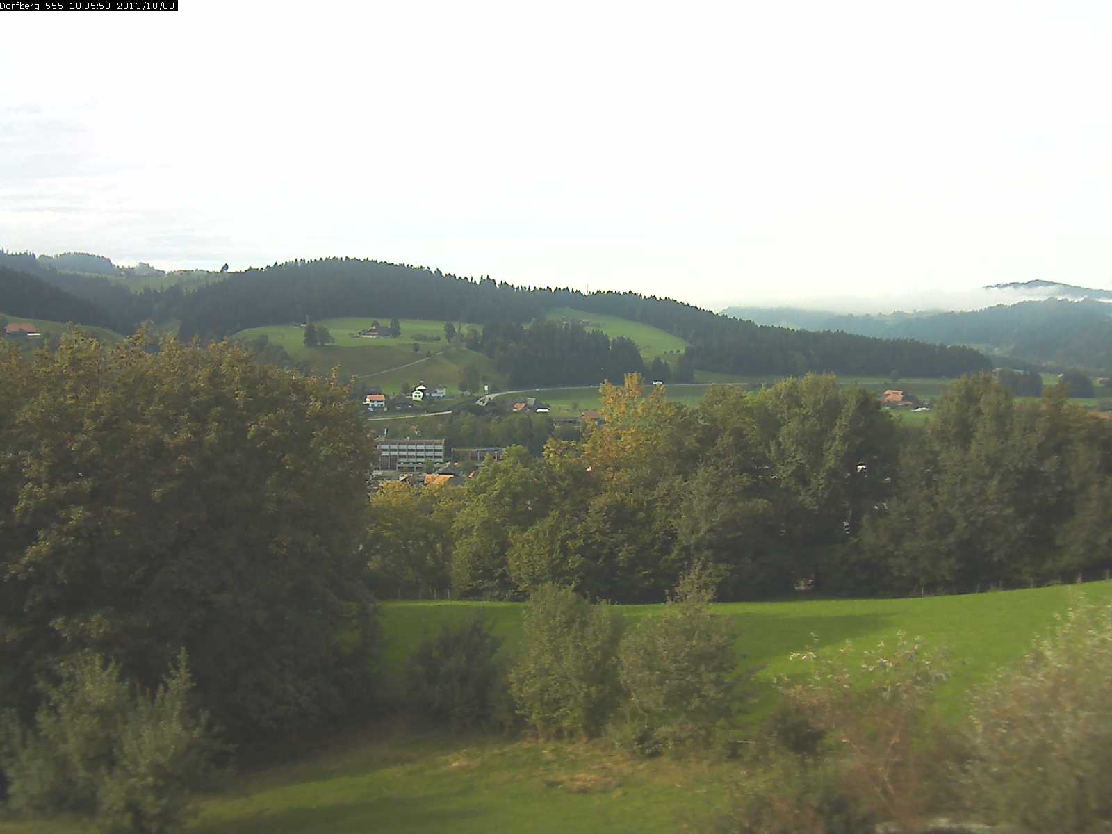 Webcam-Bild: Aussicht vom Dorfberg in Langnau 20131003-100600