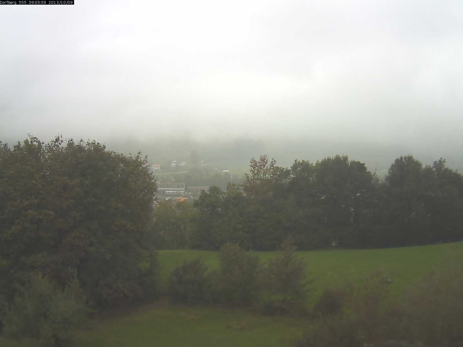 Webcam-Bild: Aussicht vom Dorfberg in Langnau 20131009-090600