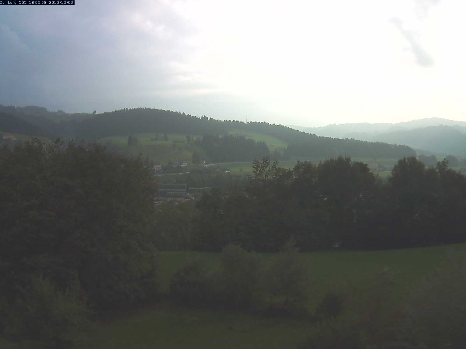 Webcam-Bild: Aussicht vom Dorfberg in Langnau 20131009-180600