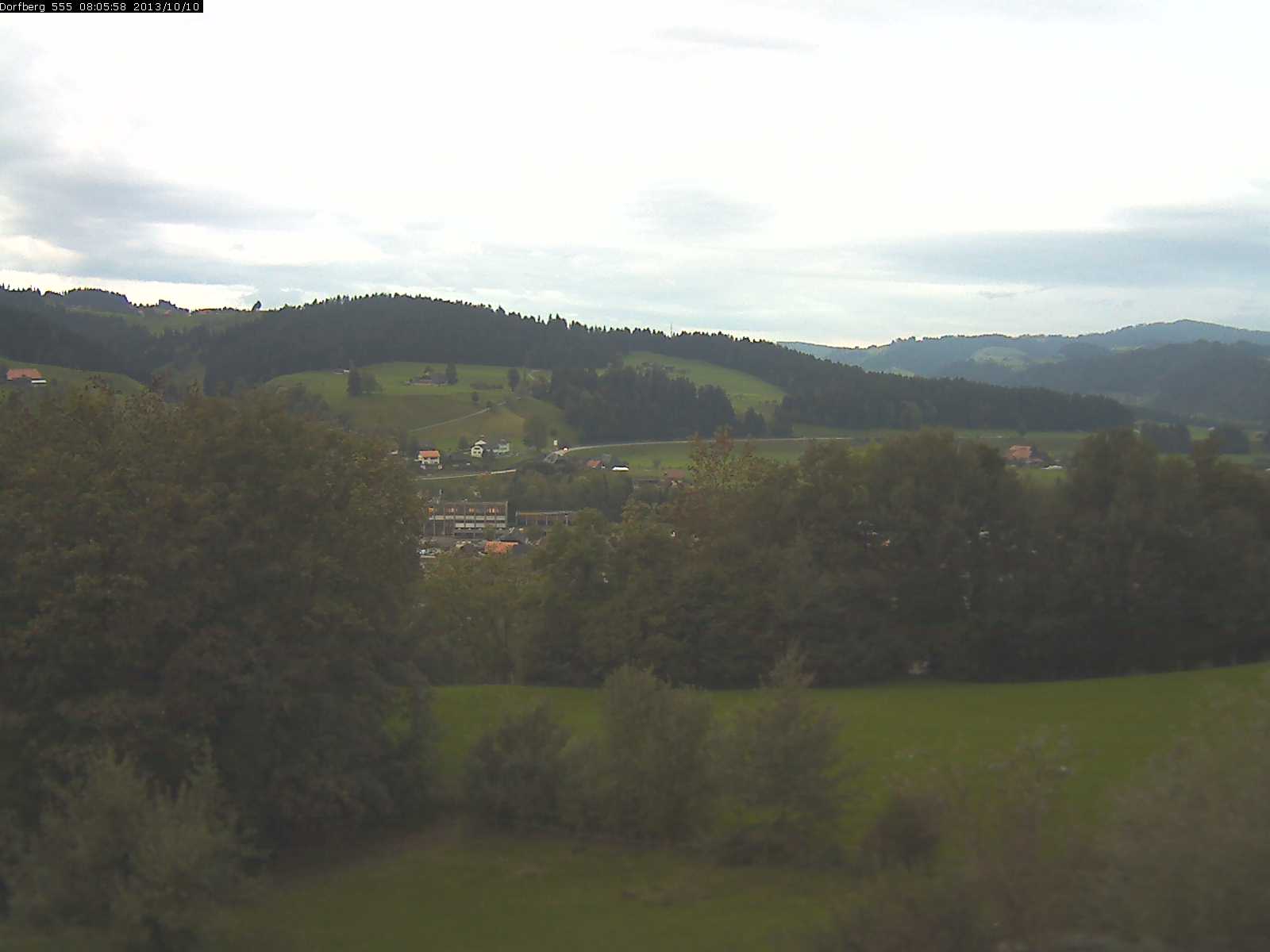 Webcam-Bild: Aussicht vom Dorfberg in Langnau 20131010-080600