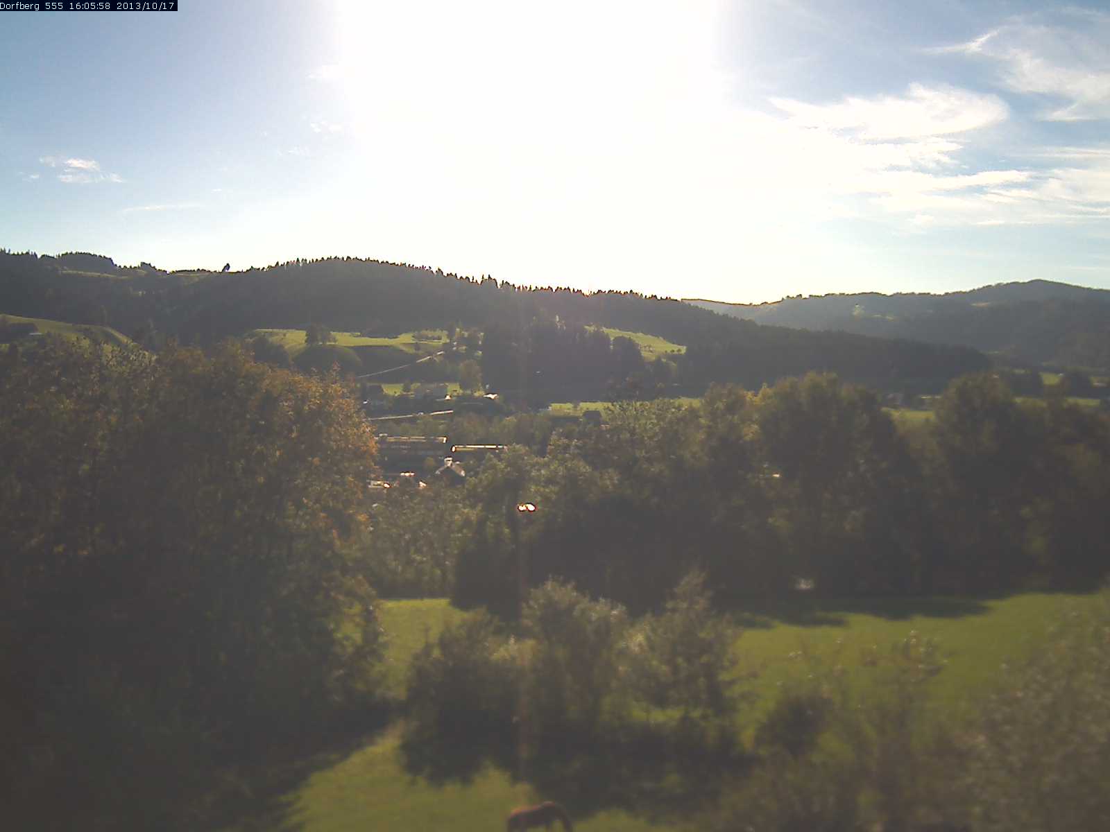Webcam-Bild: Aussicht vom Dorfberg in Langnau 20131017-160600