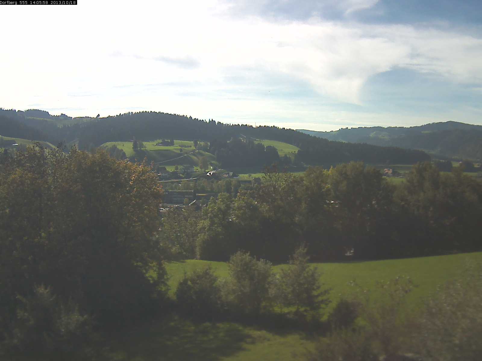 Webcam-Bild: Aussicht vom Dorfberg in Langnau 20131018-140600