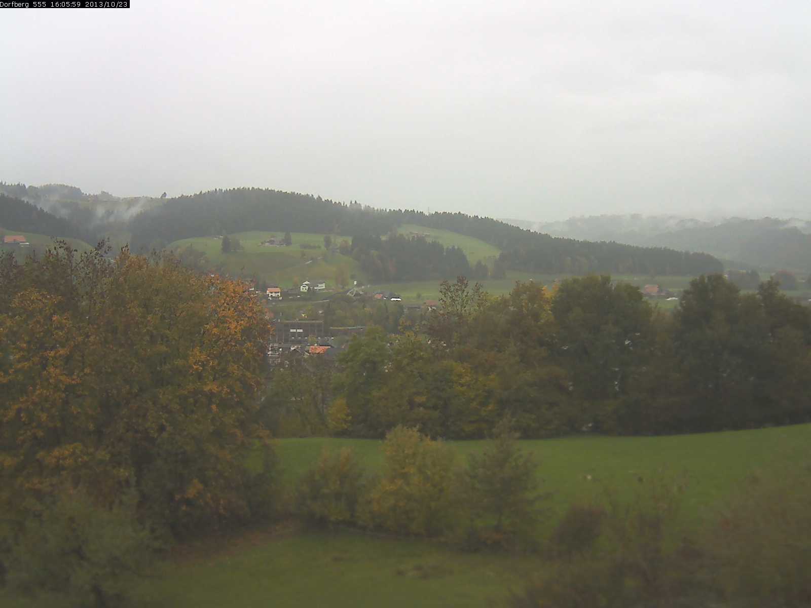 Webcam-Bild: Aussicht vom Dorfberg in Langnau 20131023-160600