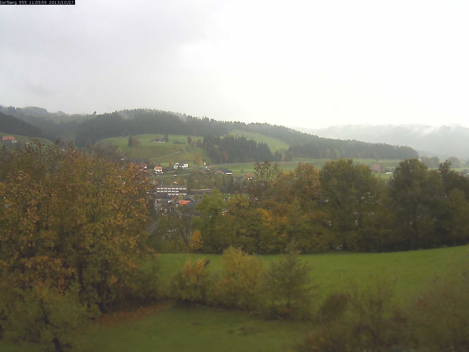 Webcam-Bild: Aussicht vom Dorfberg in Langnau 20131027-110600
