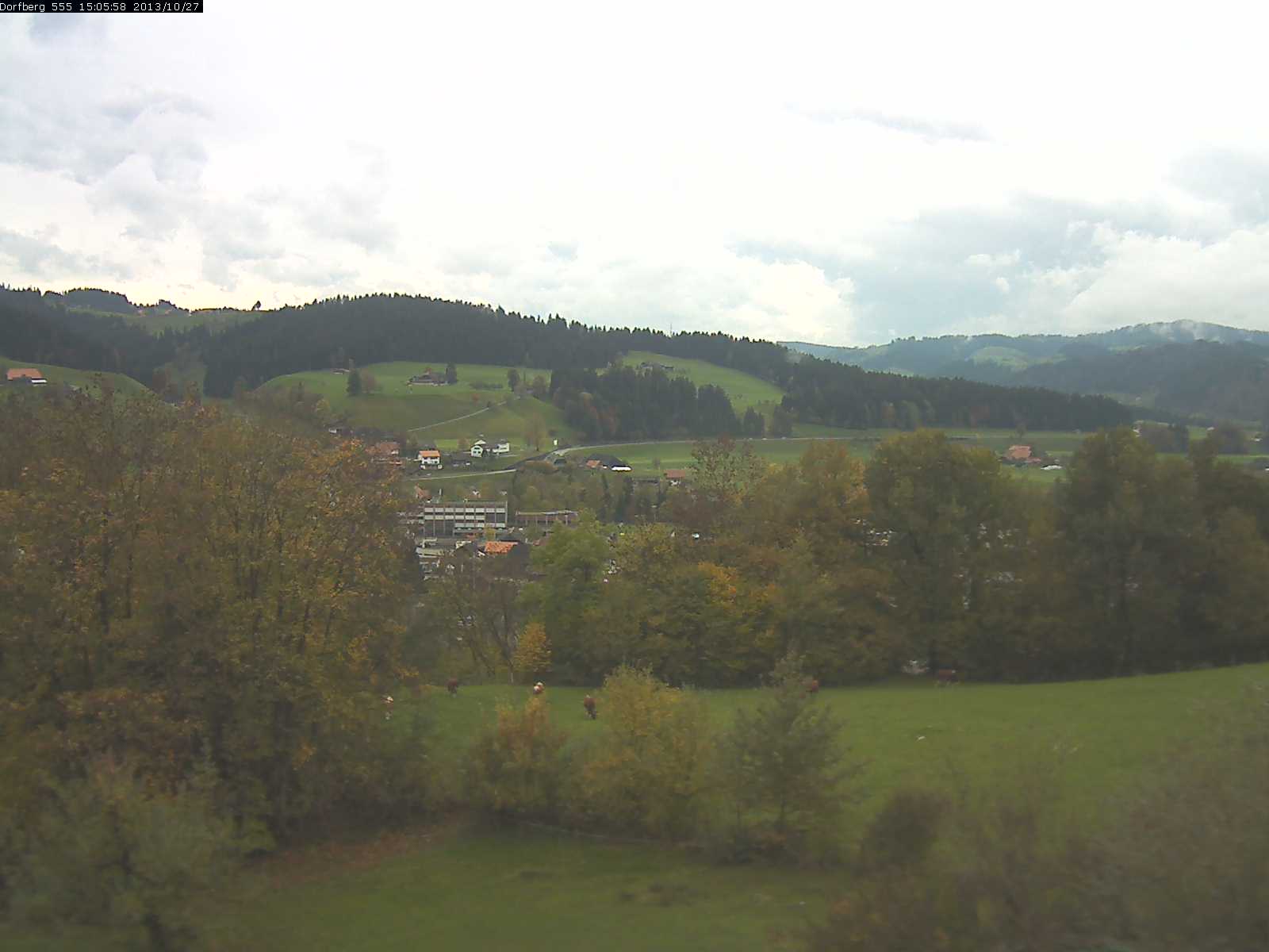Webcam-Bild: Aussicht vom Dorfberg in Langnau 20131027-150600