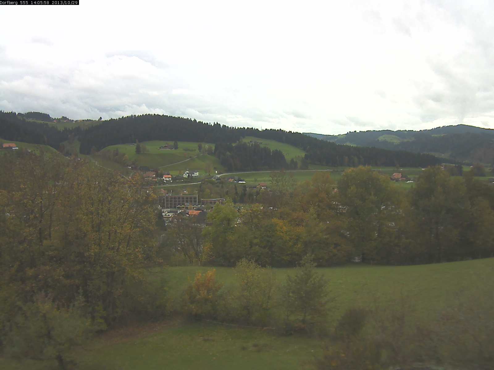 Webcam-Bild: Aussicht vom Dorfberg in Langnau 20131029-140600