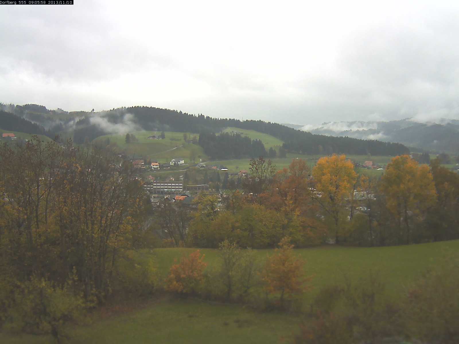 Webcam-Bild: Aussicht vom Dorfberg in Langnau 20131110-090600