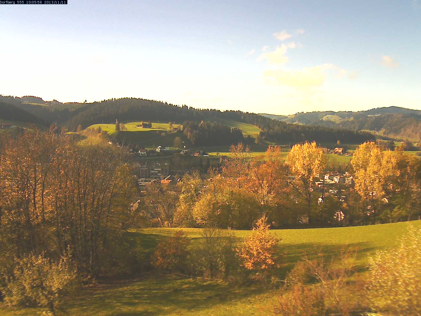 Webcam-Bild: Aussicht vom Dorfberg in Langnau 20131111-100600