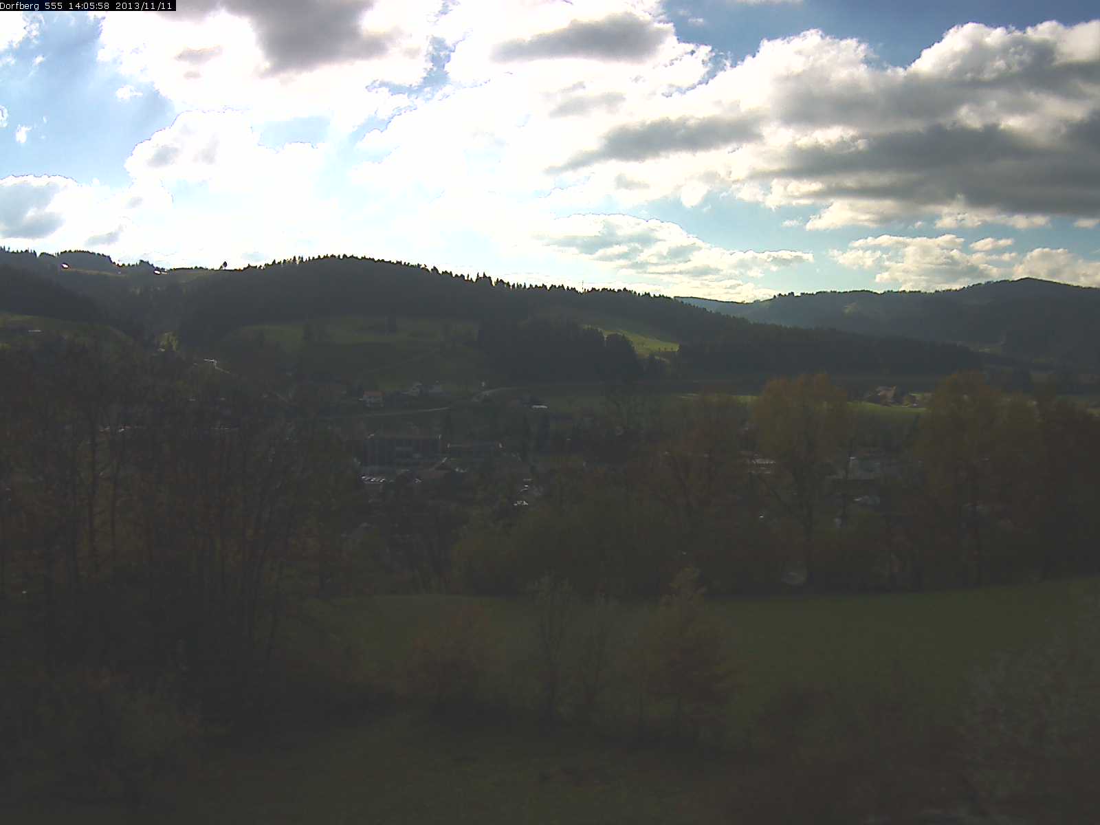 Webcam-Bild: Aussicht vom Dorfberg in Langnau 20131111-140600