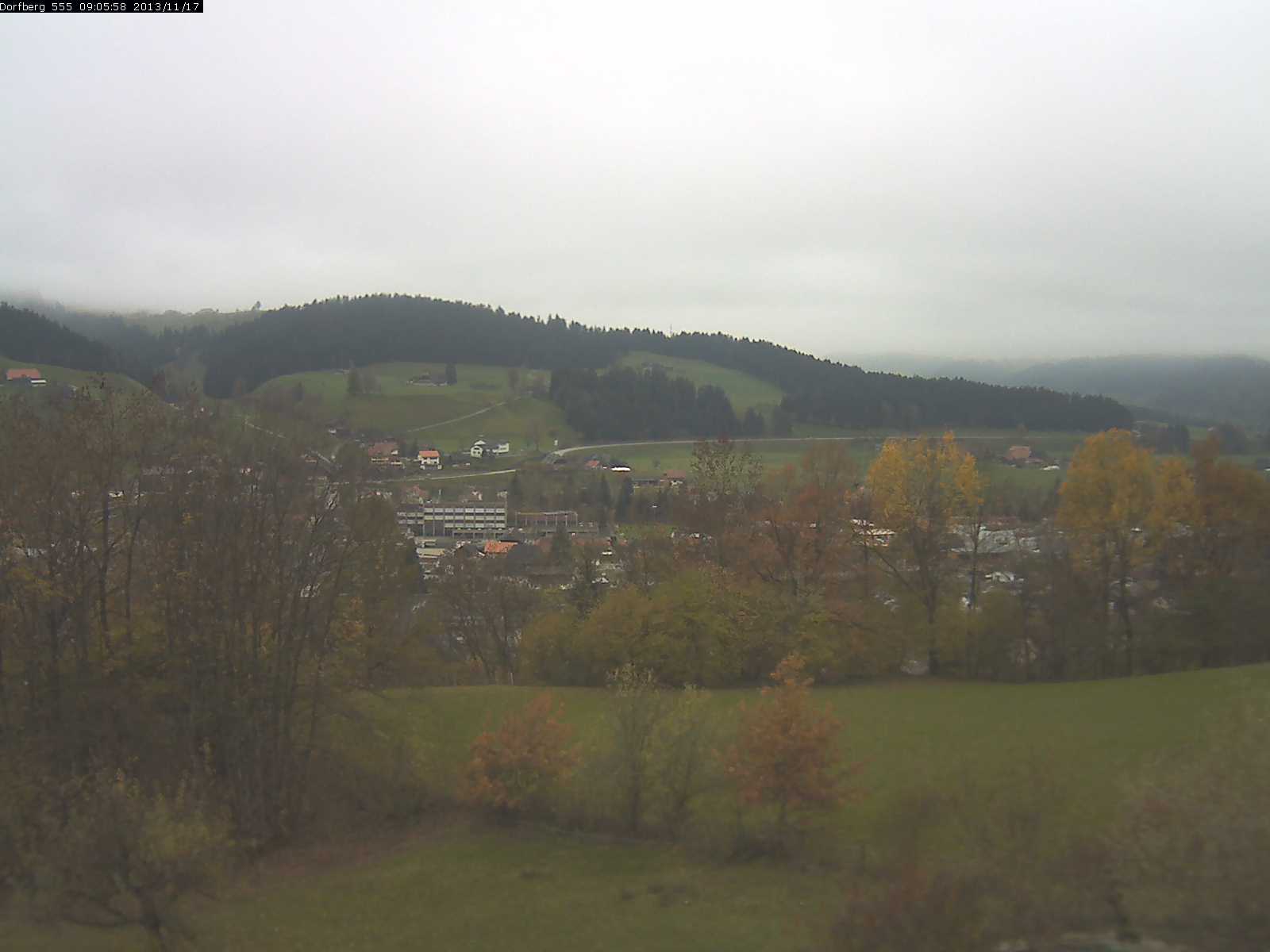 Webcam-Bild: Aussicht vom Dorfberg in Langnau 20131117-090600