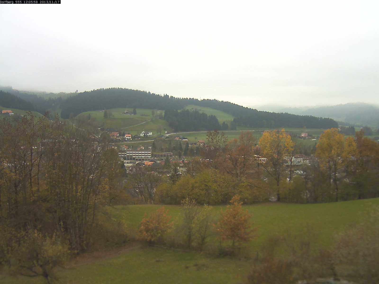 Webcam-Bild: Aussicht vom Dorfberg in Langnau 20131117-120600