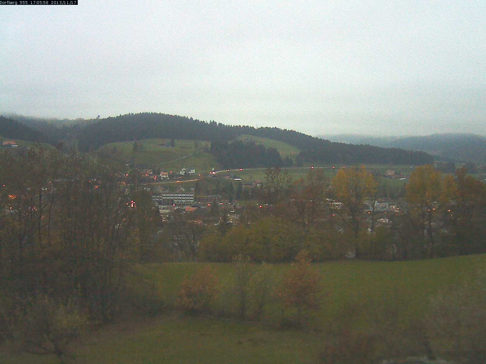 Webcam-Bild: Aussicht vom Dorfberg in Langnau 20131117-170600