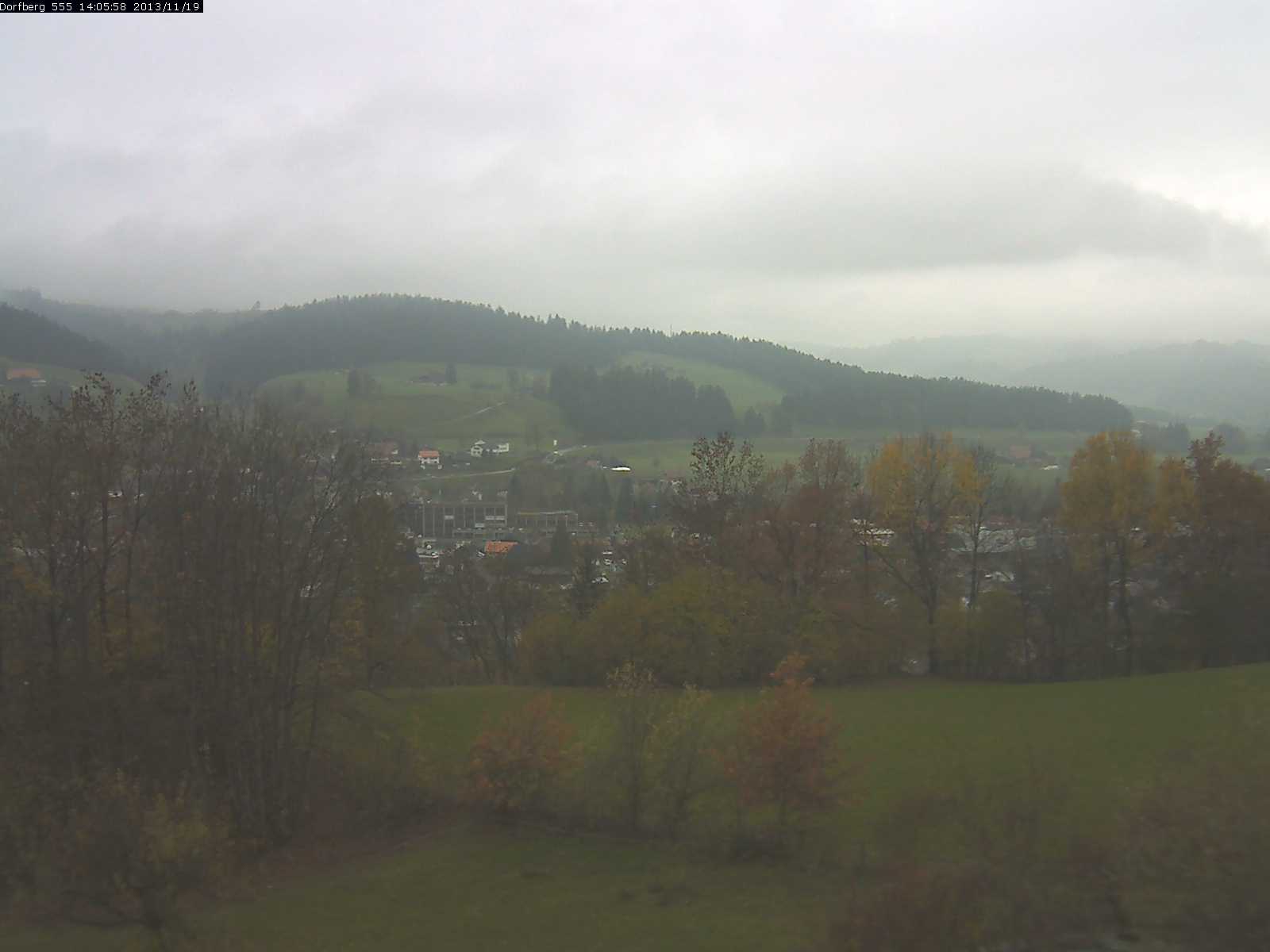 Webcam-Bild: Aussicht vom Dorfberg in Langnau 20131119-140600