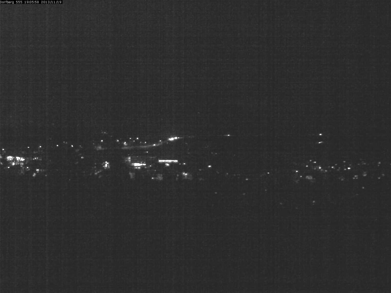 Webcam-Bild: Aussicht vom Dorfberg in Langnau 20131119-190600